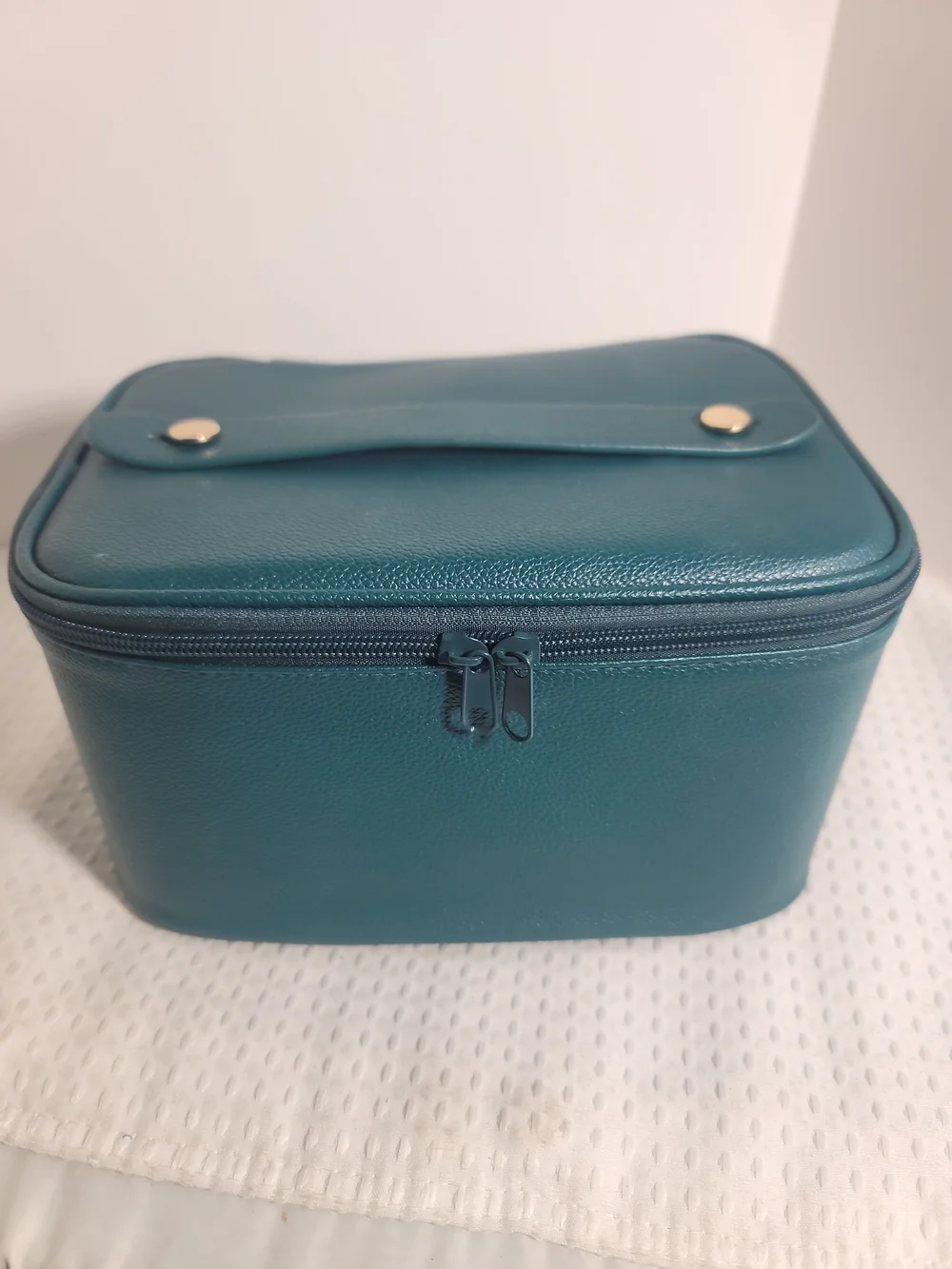 Makeup Train Case with LED Mirror - Teal